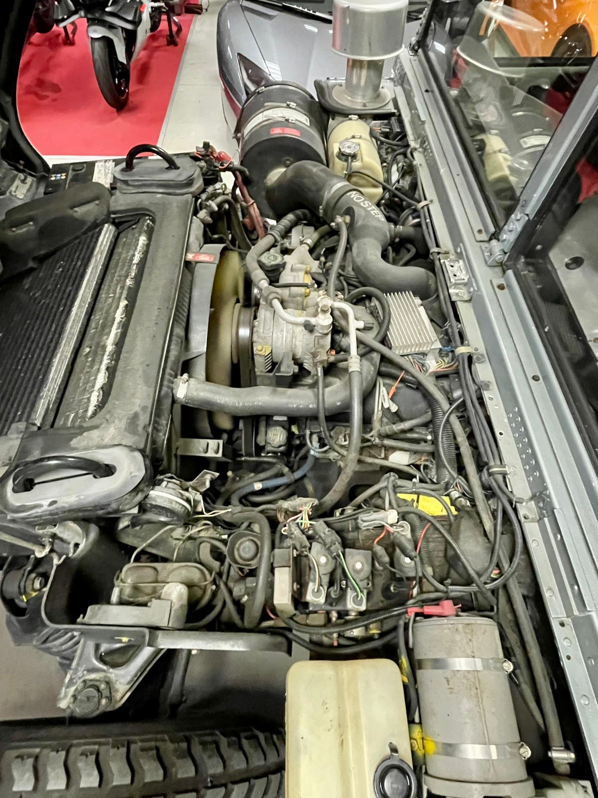 HUMMER H1 CIVILE 6.5L TD “GIUDABILE SOLO CON PATENTE C”*ESEMPLARE RARO* *IVA ESPOSTA*