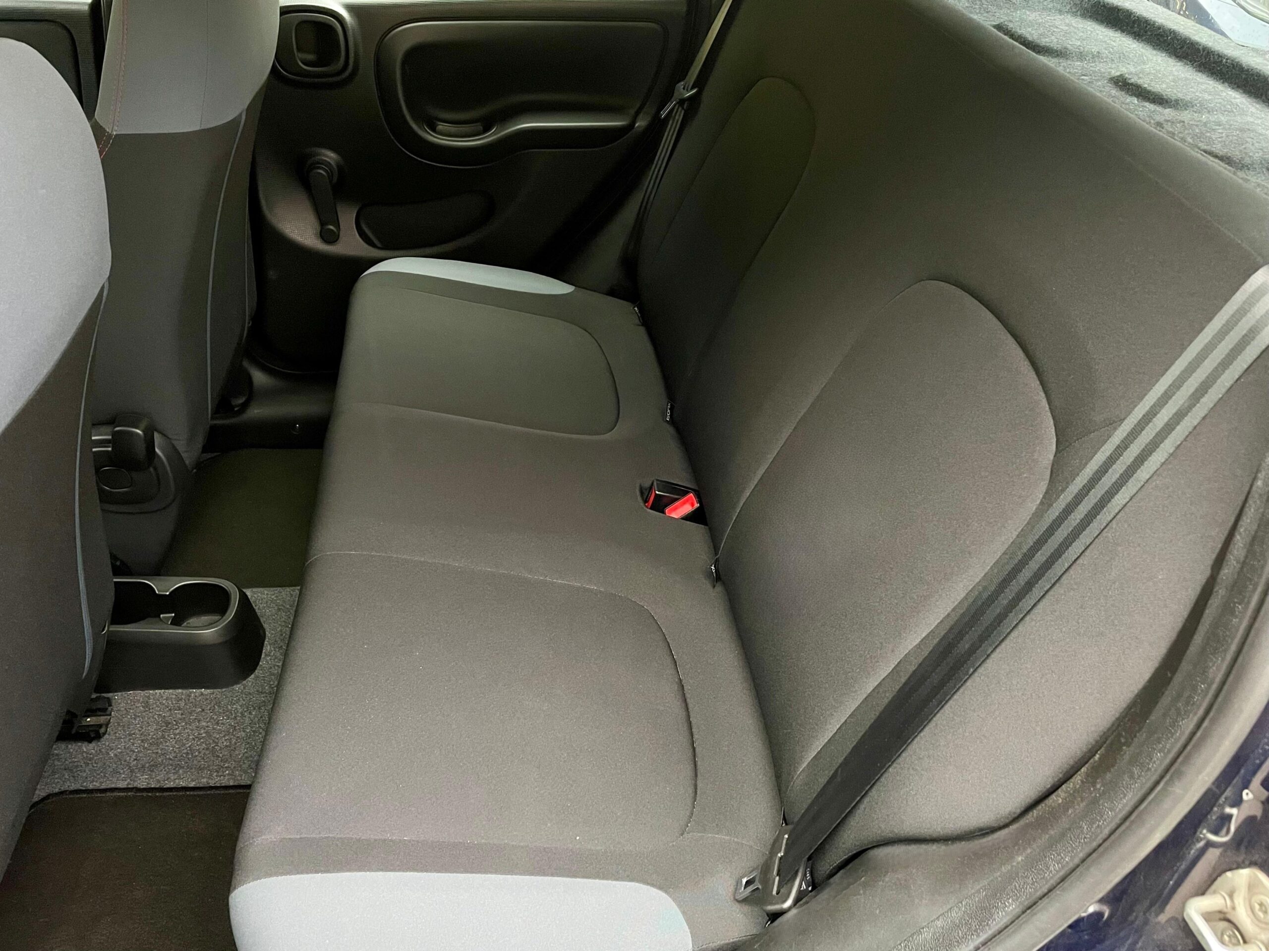 FIAT Panda 1.0 Hybrid EASY “SOLO 31000 KM”