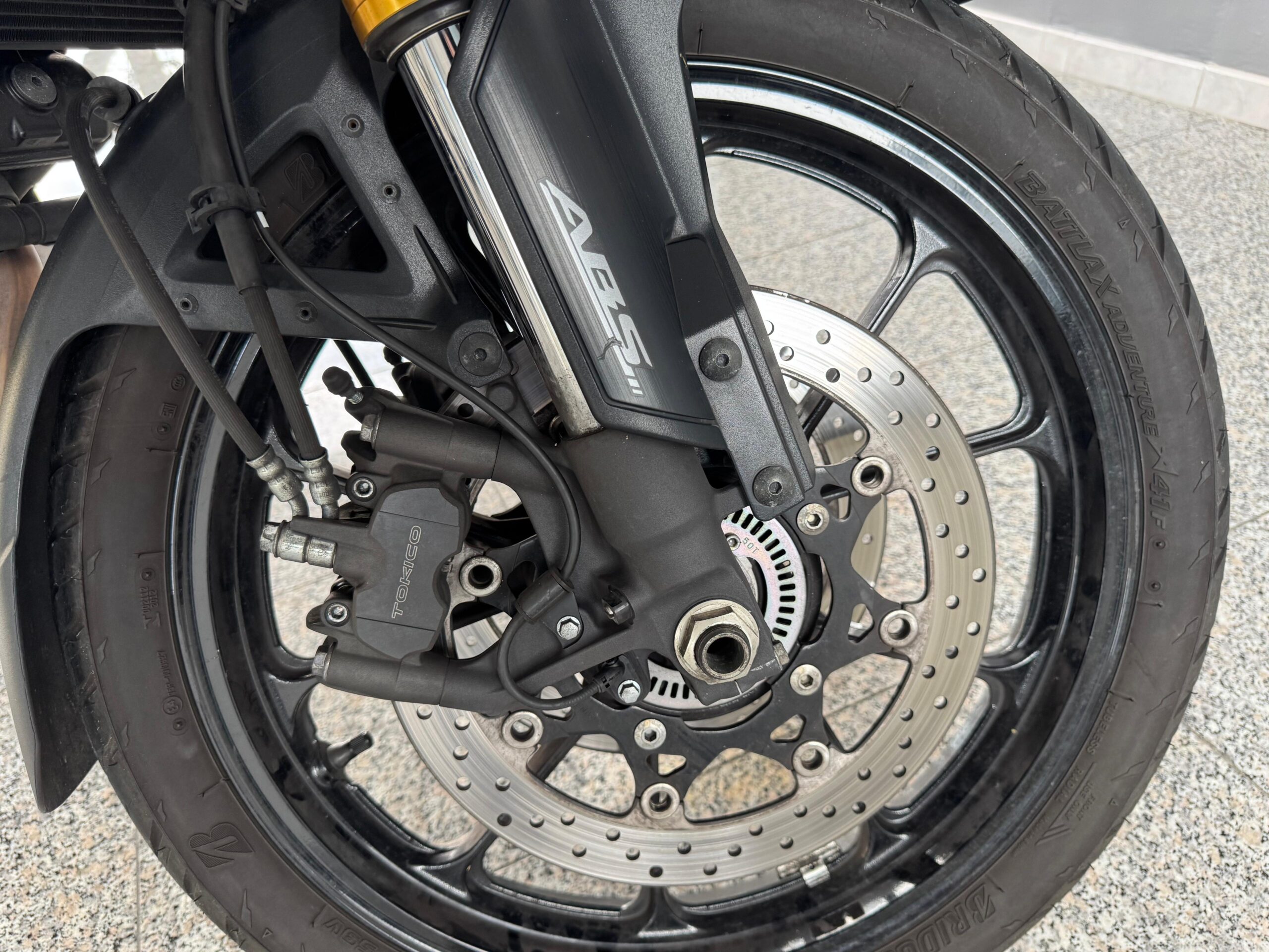 Suzuki V-Strom 1000 ABS *KIT BAULETTI – SCARICO ARROW*