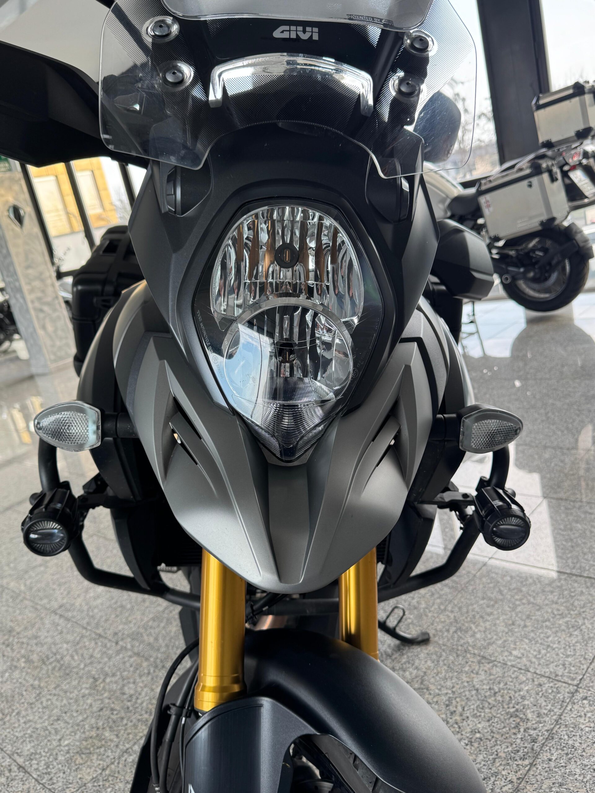 Suzuki V-Strom 1000 ABS *KIT BAULETTI – SCARICO ARROW*