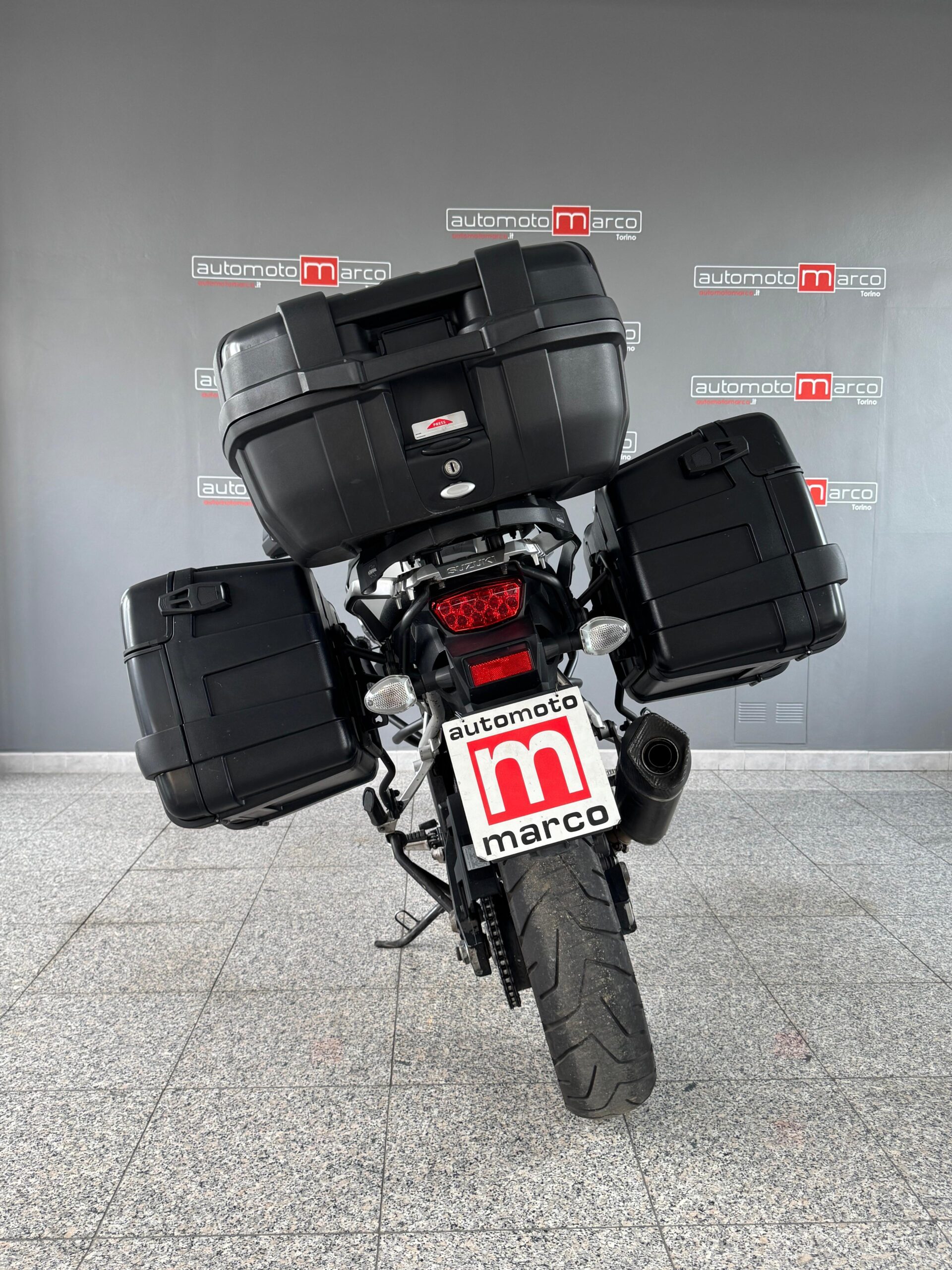 Suzuki V-Strom 1000 ABS *KIT BAULETTI – SCARICO ARROW*
