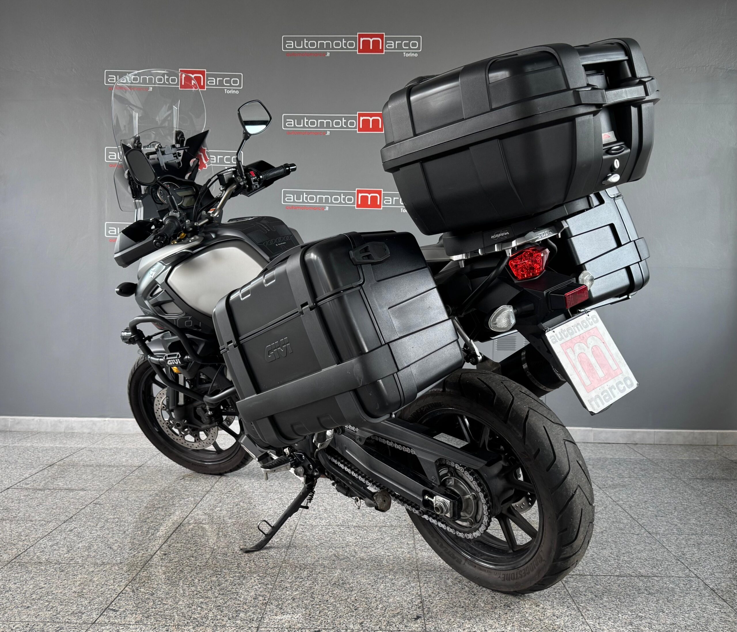 Suzuki V-Strom 1000 ABS *KIT BAULETTI – SCARICO ARROW*