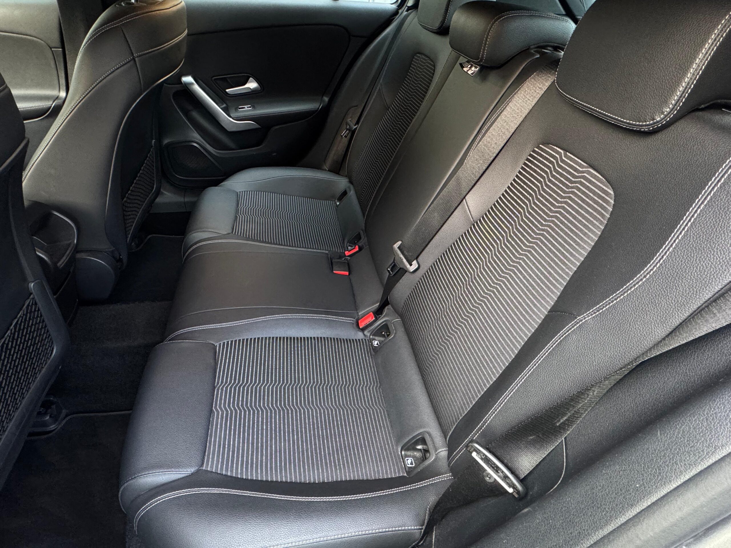 Mercedes-Benz CLASSE A180 *SPORT* AUTOMATICO