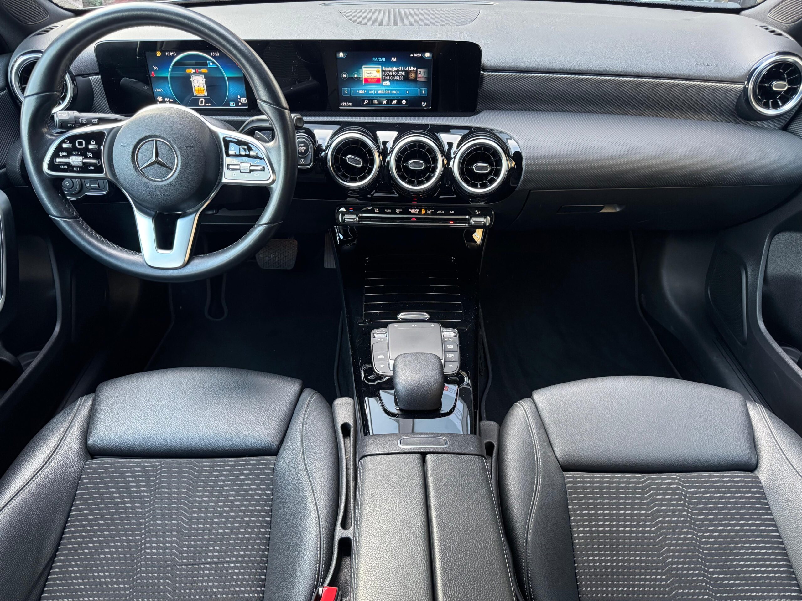 Mercedes-Benz CLASSE A180 *SPORT* AUTOMATICO
