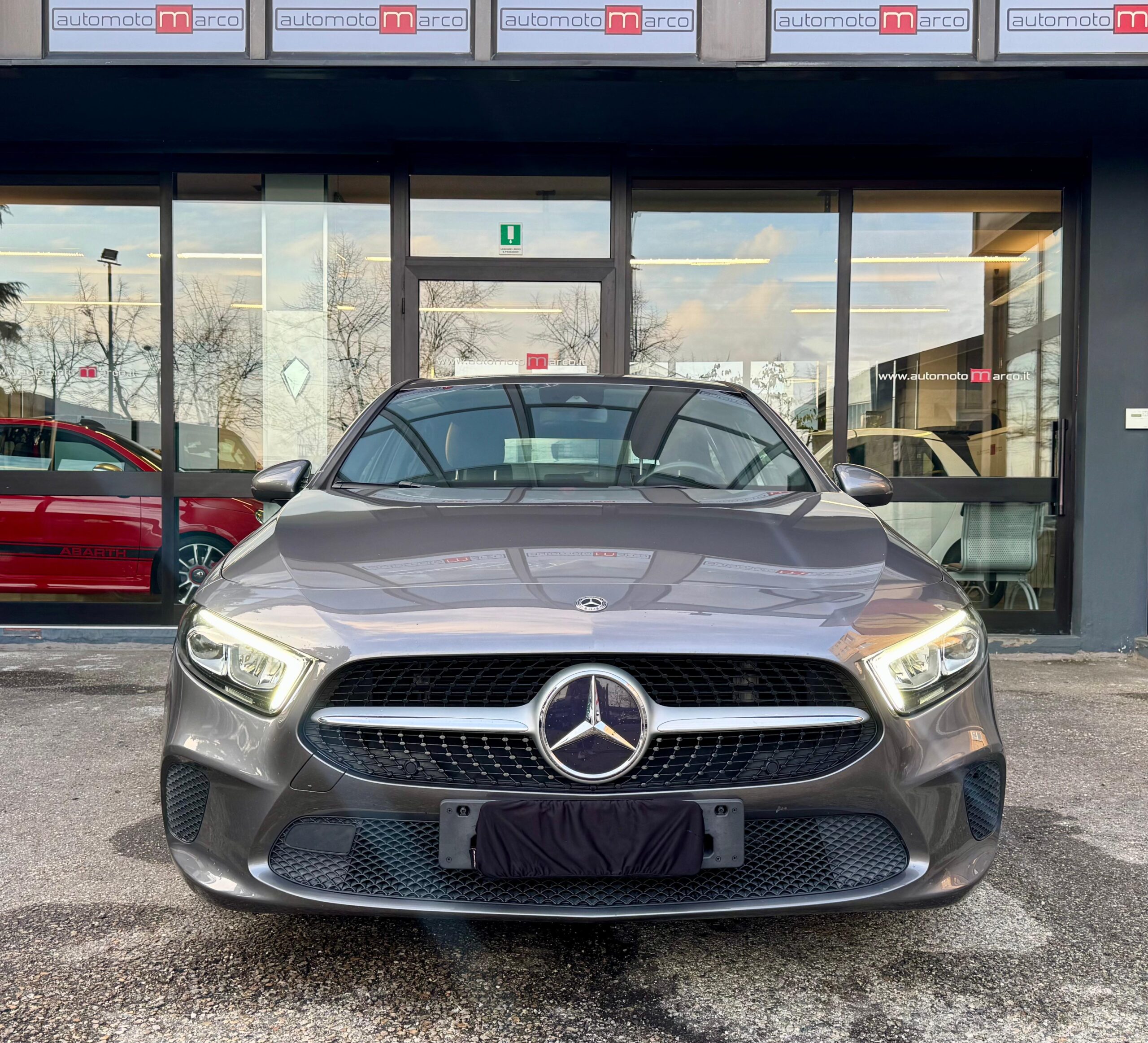 Mercedes-Benz CLASSE A180 *SPORT* AUTOMATICO