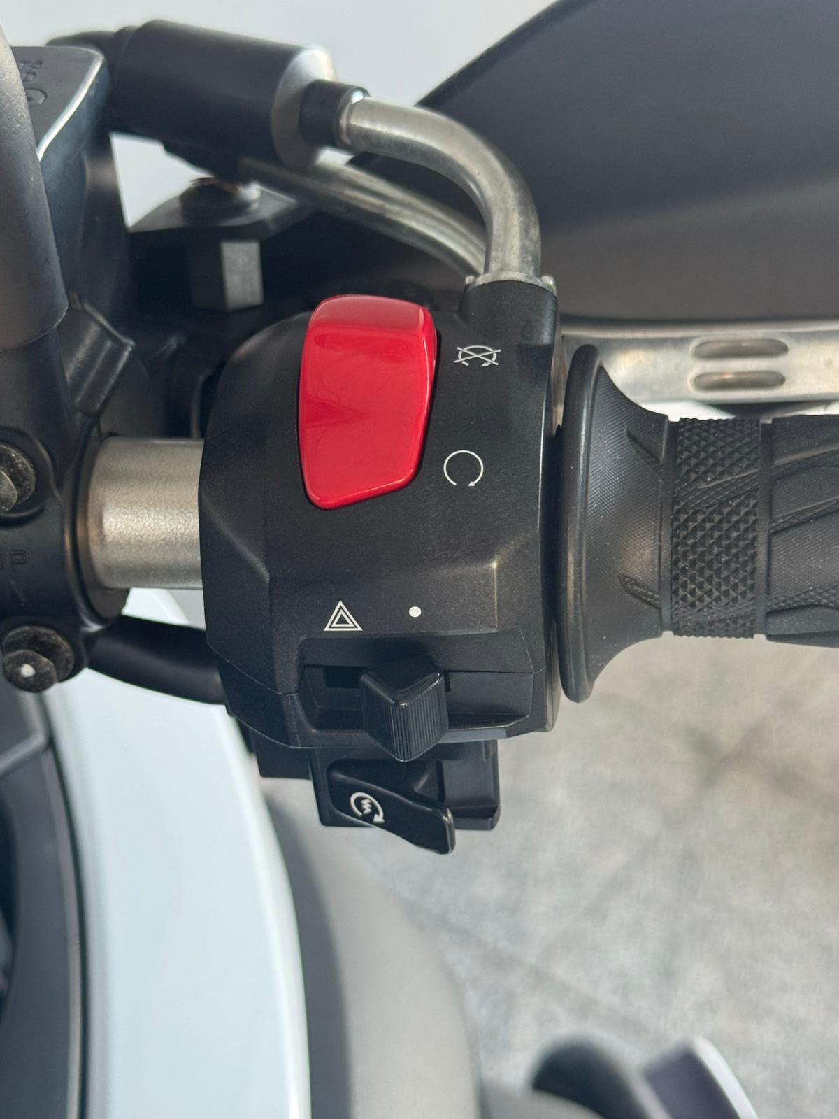 SUZUKI V-STROM 650 ABS – 2020 *PARAMOTORE – FARETTI*