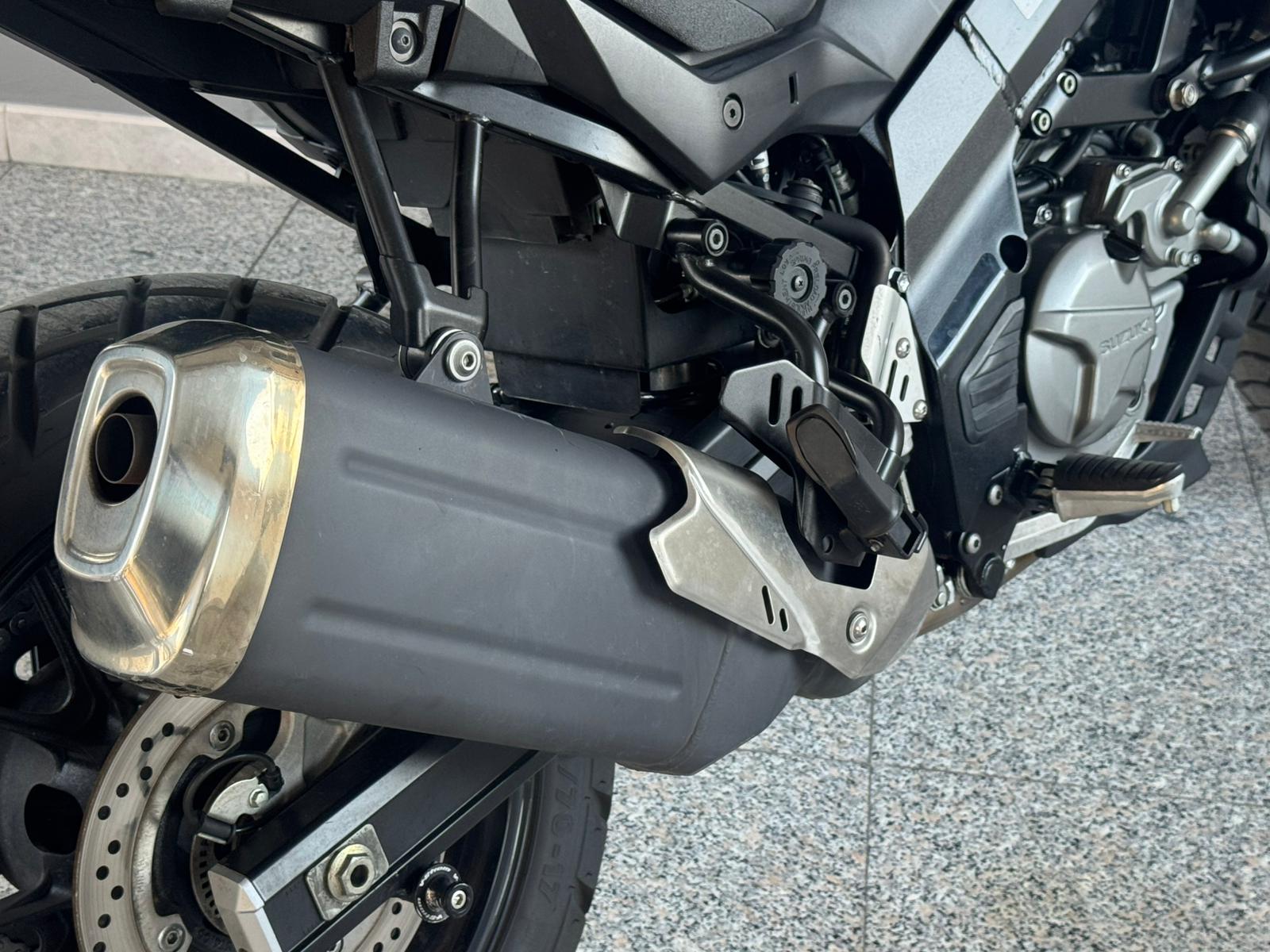 SUZUKI V-STROM 650 ABS – 2020 *PARAMOTORE – FARETTI*
