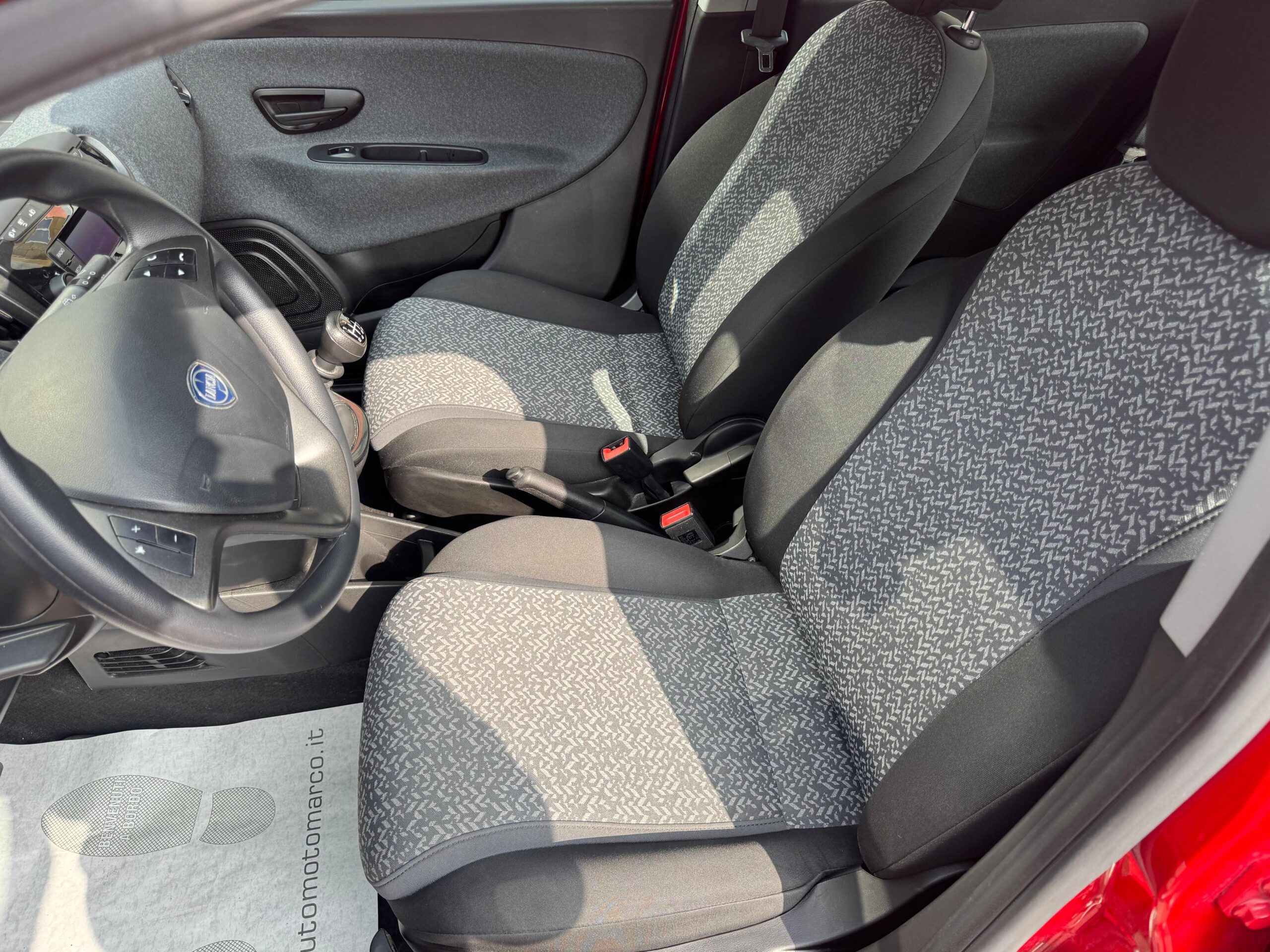 LANCIA YPSILON 1.0 FireFly SILVER *MHEV* *IVA ESPOSTA COMPRESA*