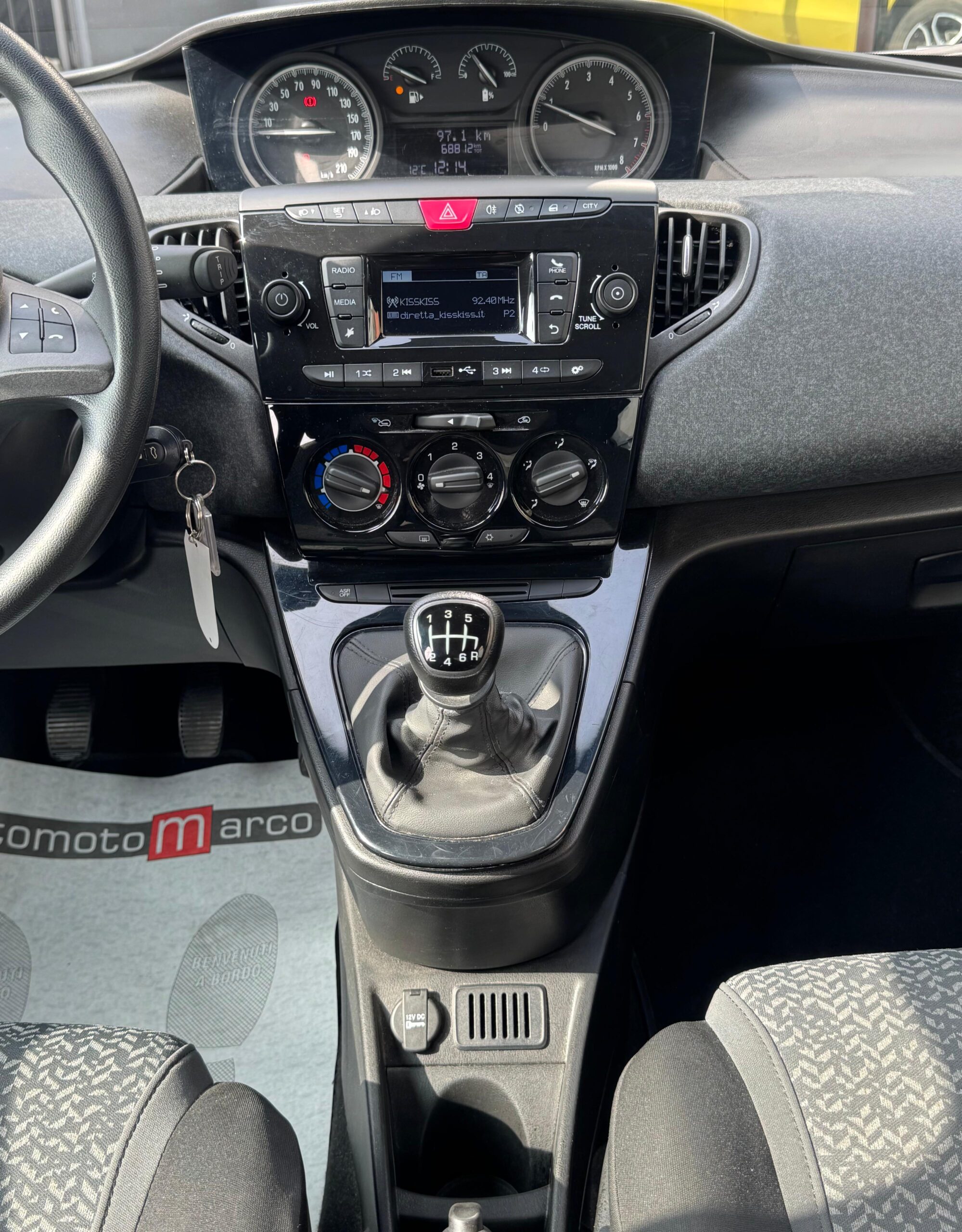 LANCIA YPSILON 1.0 FireFly SILVER *MHEV* *IVA ESPOSTA COMPRESA*