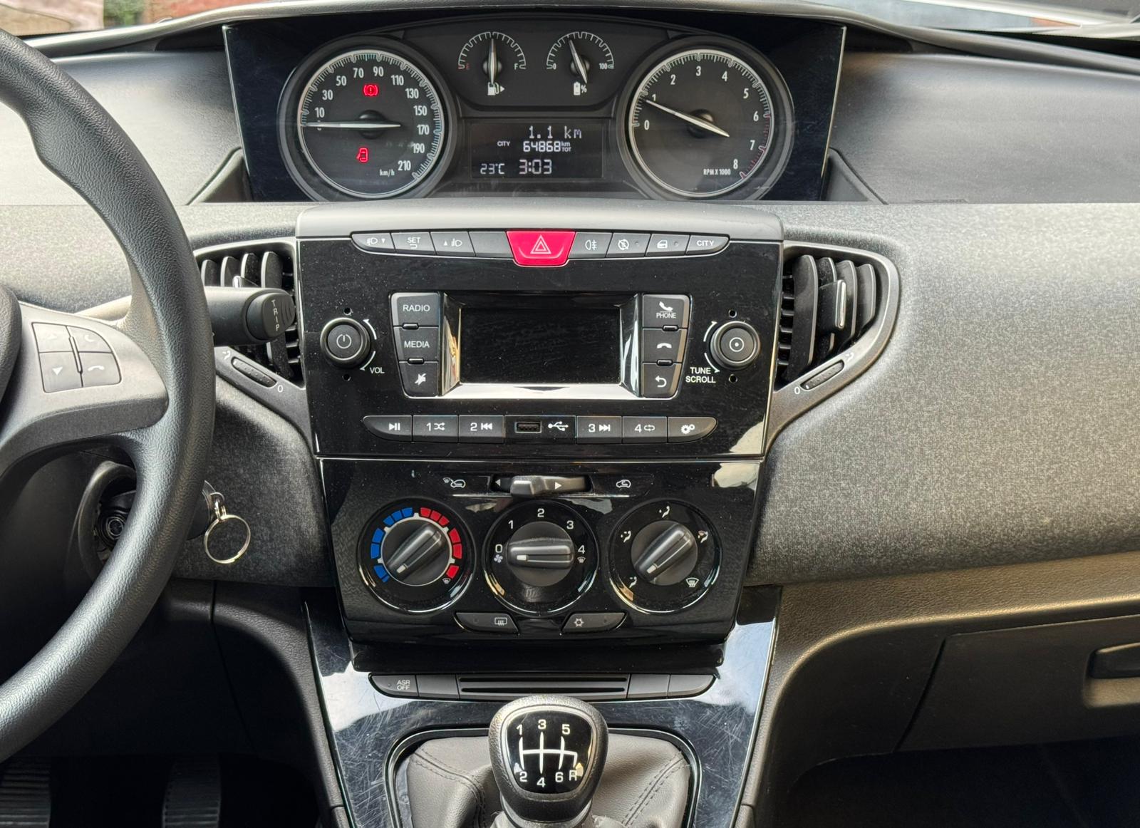 Lancia Ypsilon 1.0 FireFly SILVER *HYBRID* *IVA ESPOSTA COMPRESA*