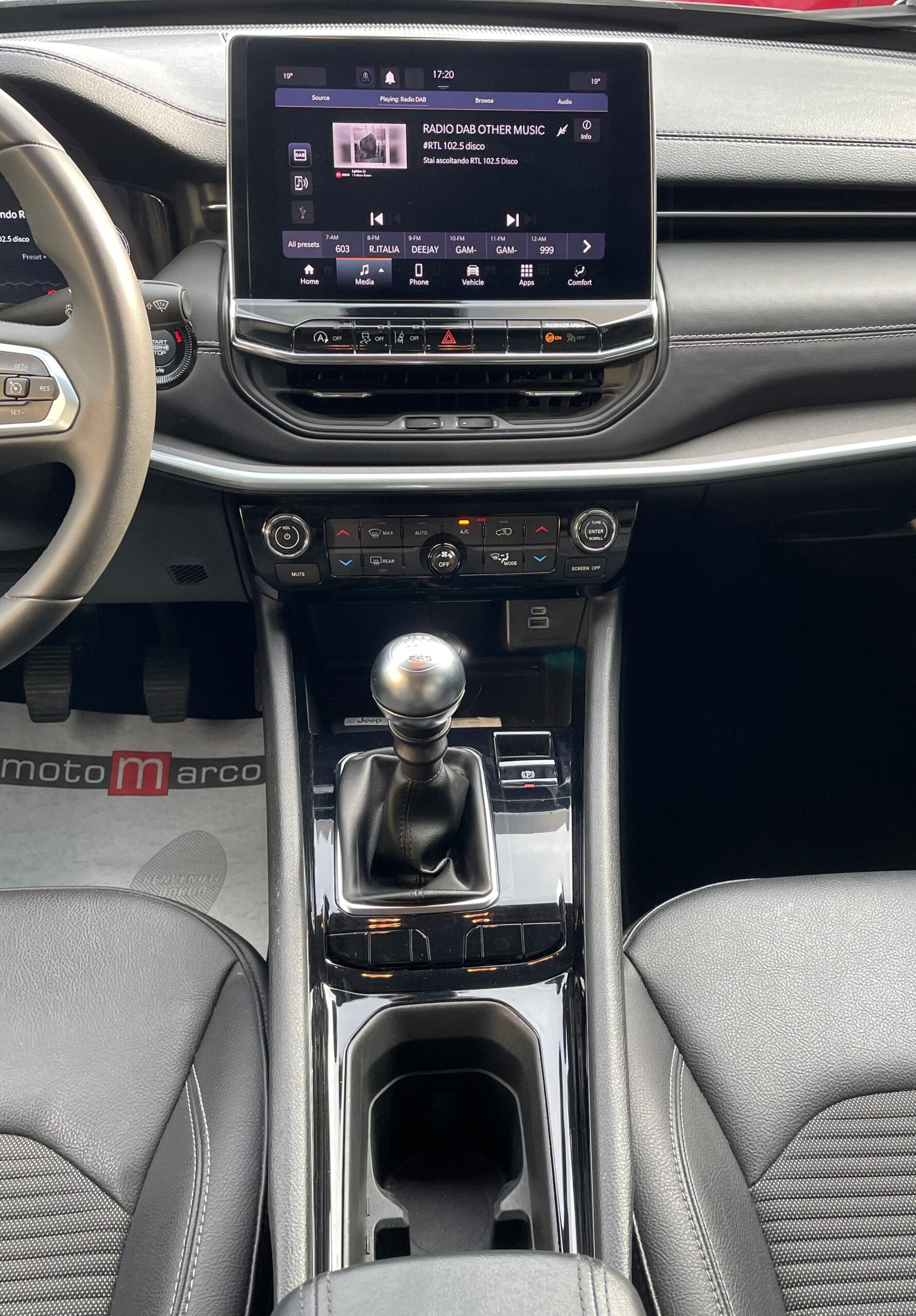 JEEP COMPASS 1.6 130cv LIMITED MANUALE *CERCHI DA 18*IVA ESPOSTA COMPRESA*