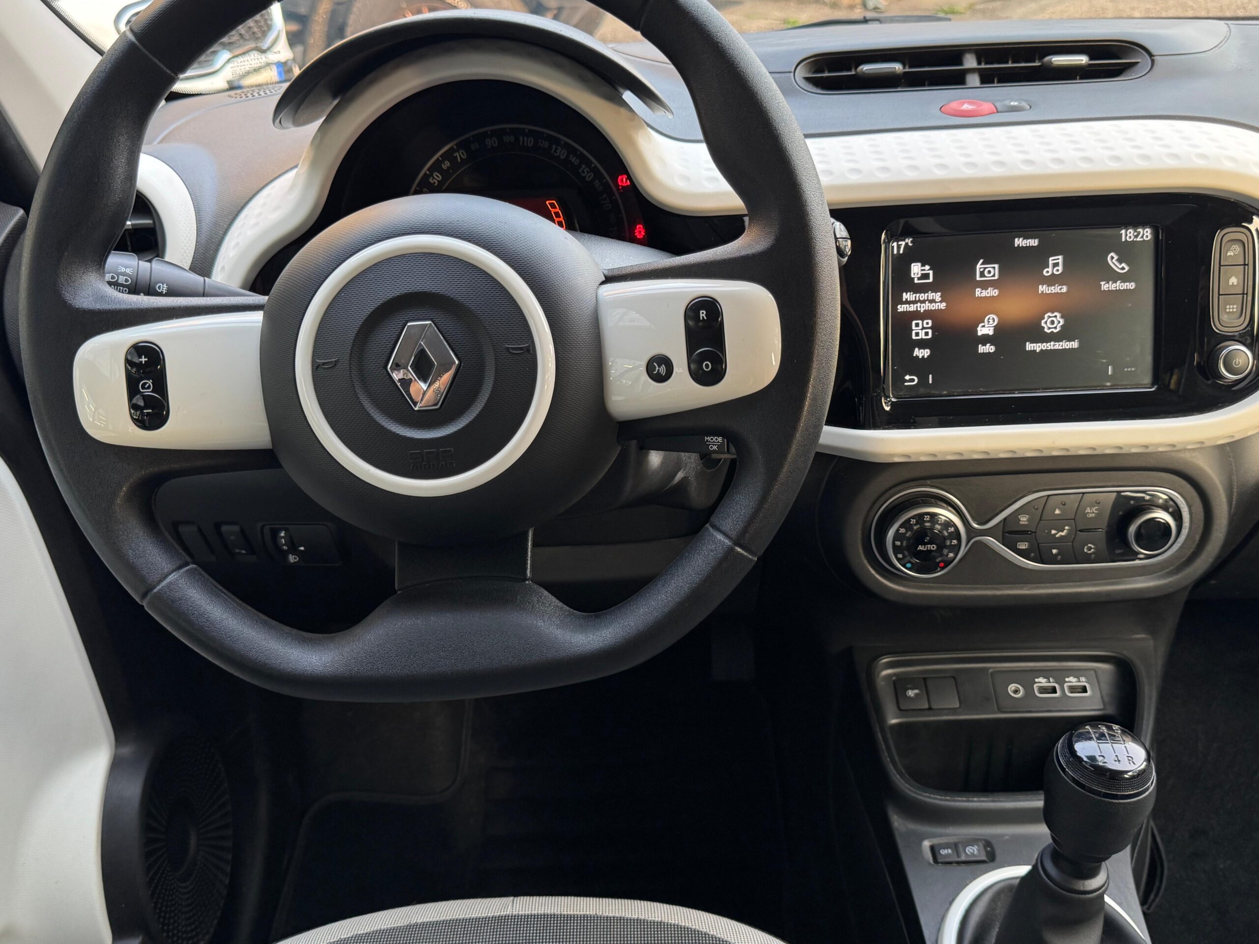 Renault Twingo 1.0 65cv ZEN SOLO *30.000Km* IVA ESPOSTA COMPRESA!