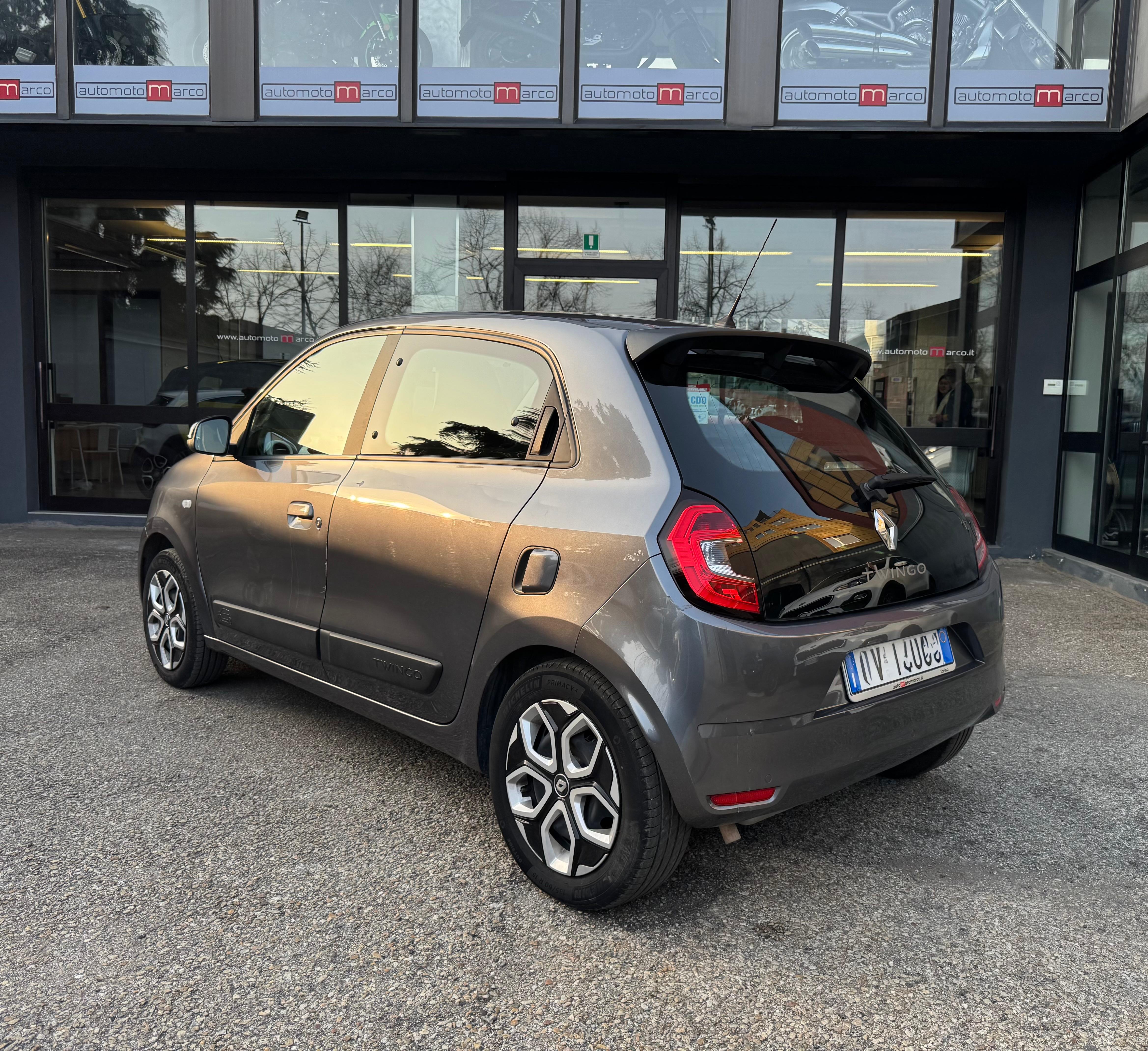 Renault Twingo 1.0 65cv ZEN SOLO *30.000Km* IVA ESPOSTA COMPRESA!