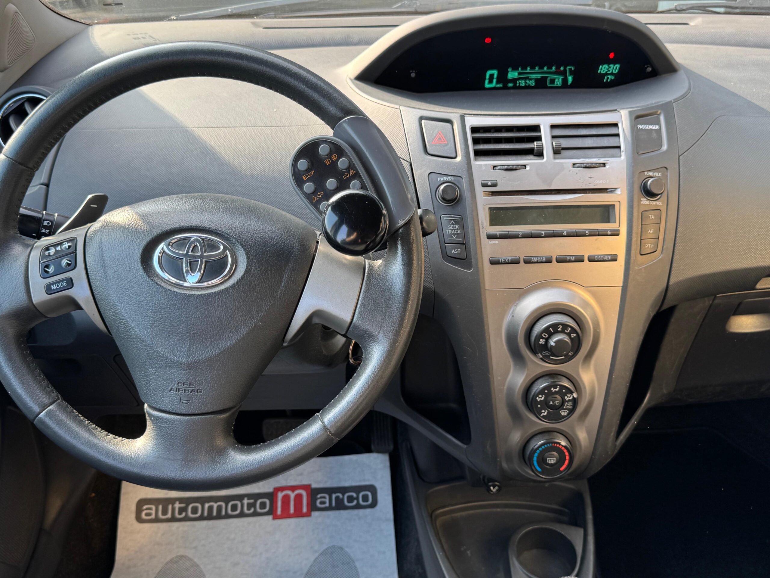 Toyota Yaris 1.4 90cv 5 Porte