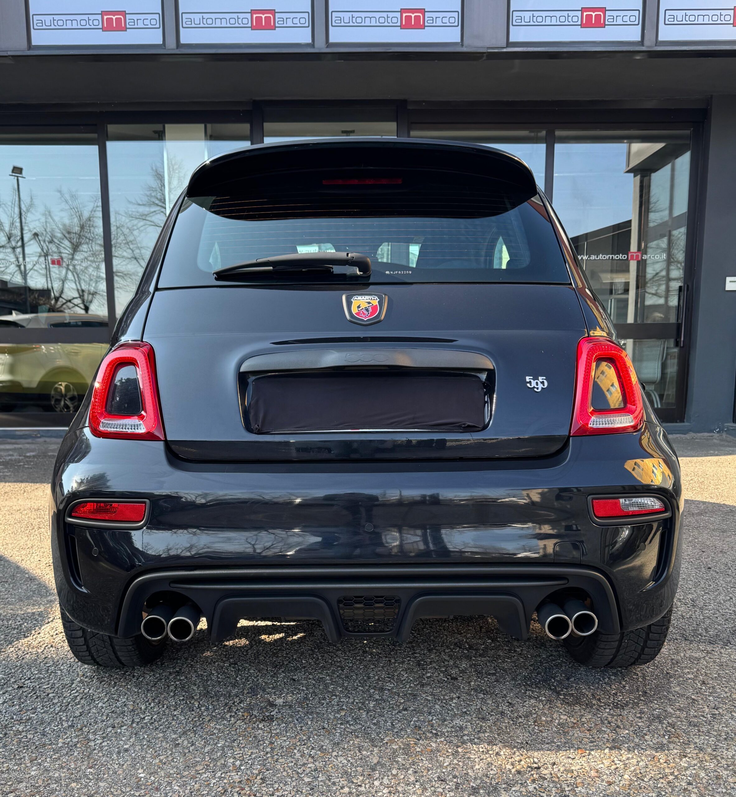 ABARTH 595 1.4 T-jet Monster Energy Yamaha 165cv *ANTIFURTO*