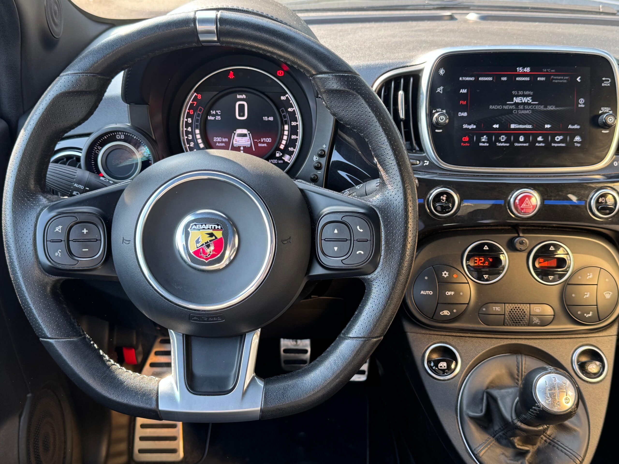 ABARTH 595 1.4 T-jet Monster Energy Yamaha 165cv *ANTIFURTO*