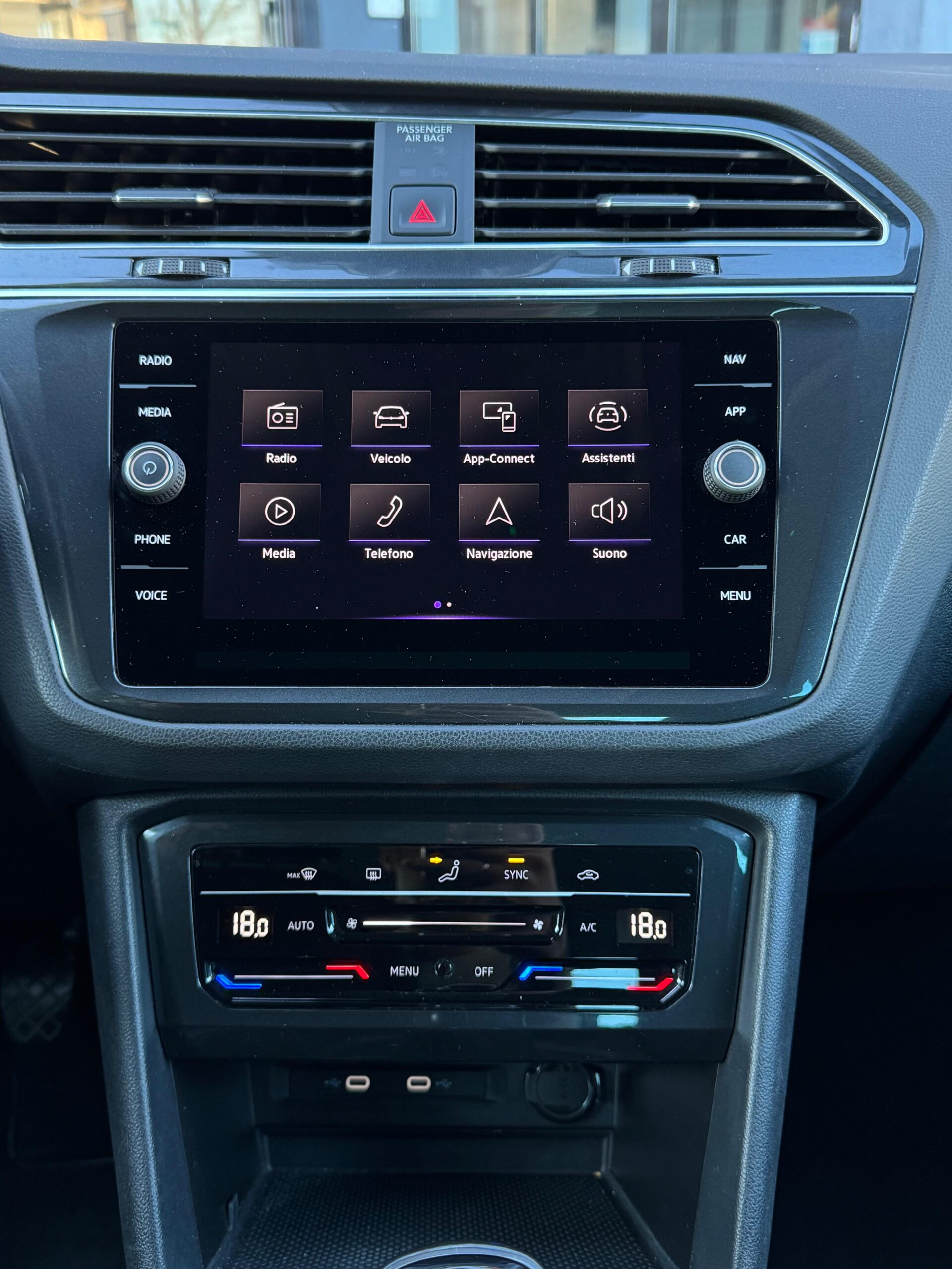 VOLKSWAGEN TIGUAN 1.5Tsi 130cv LIFE *SENSORI – CLIMA 3 ZONE – NAV*