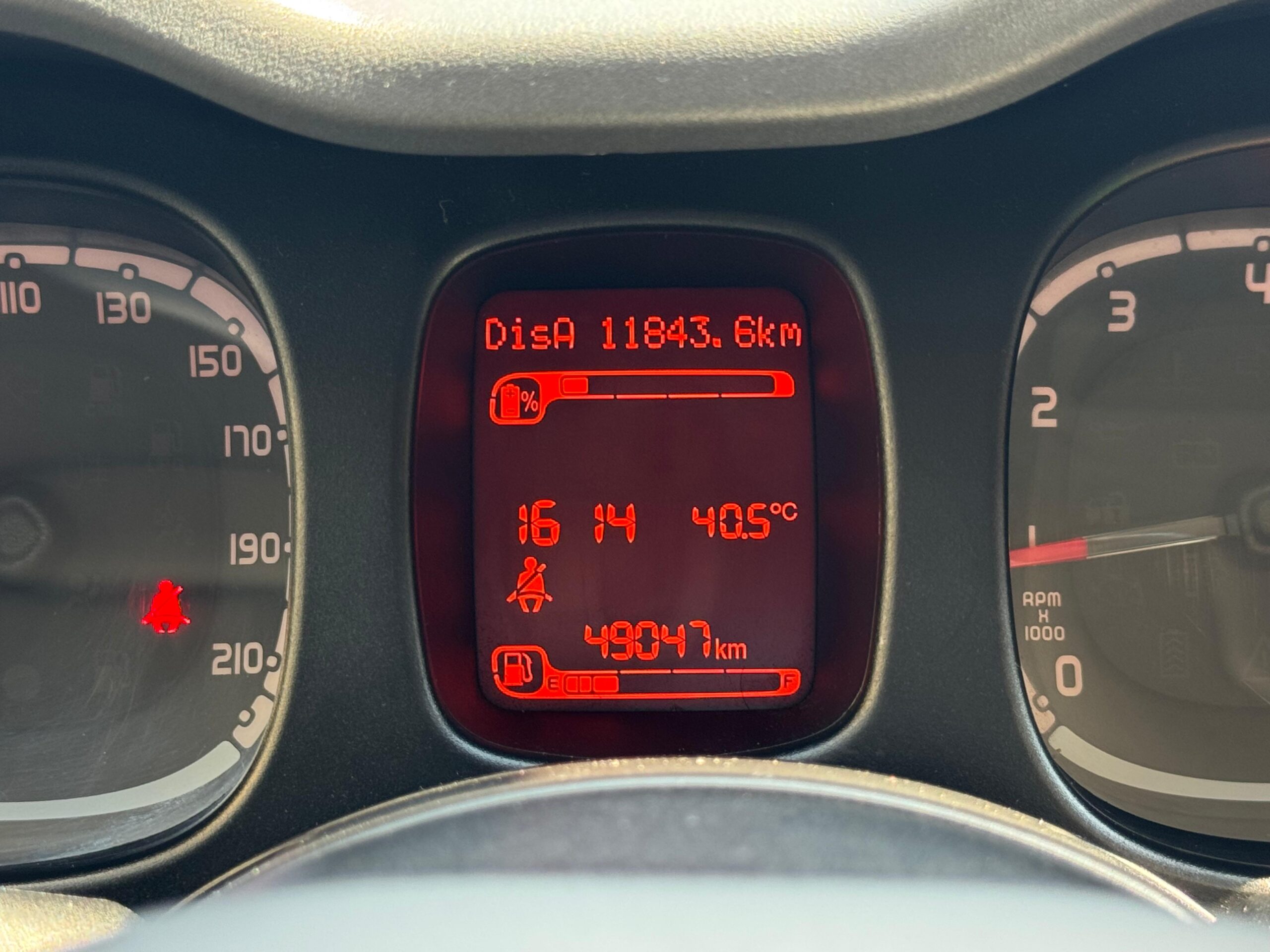 FIAT PANDA 1.0 firefly HYBRID *CITY LIFE* – 49.000KM