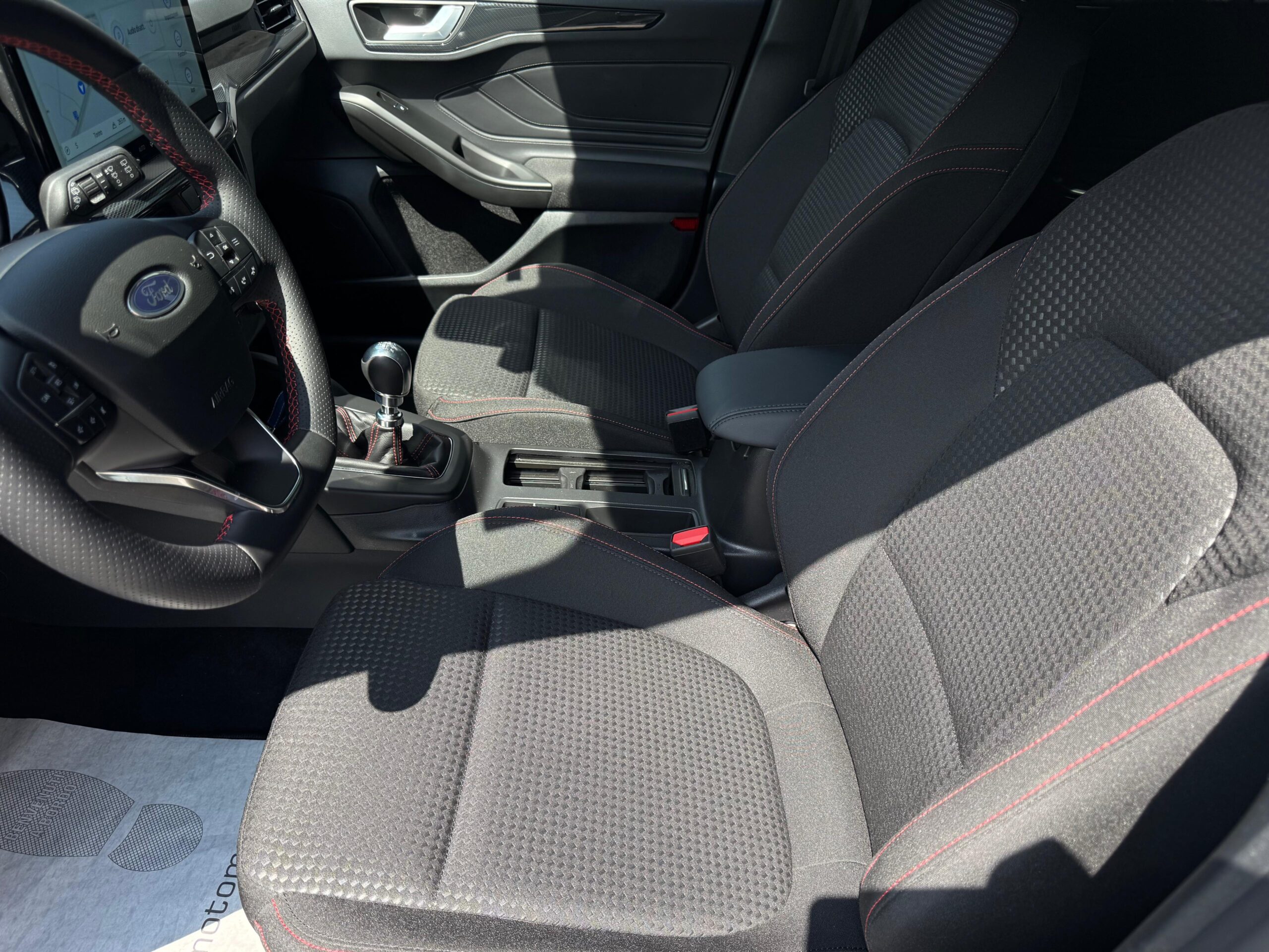 FORD FOCUS 125cv ecoboost *ST-LINE* – *SOLO 3200KM!!!*