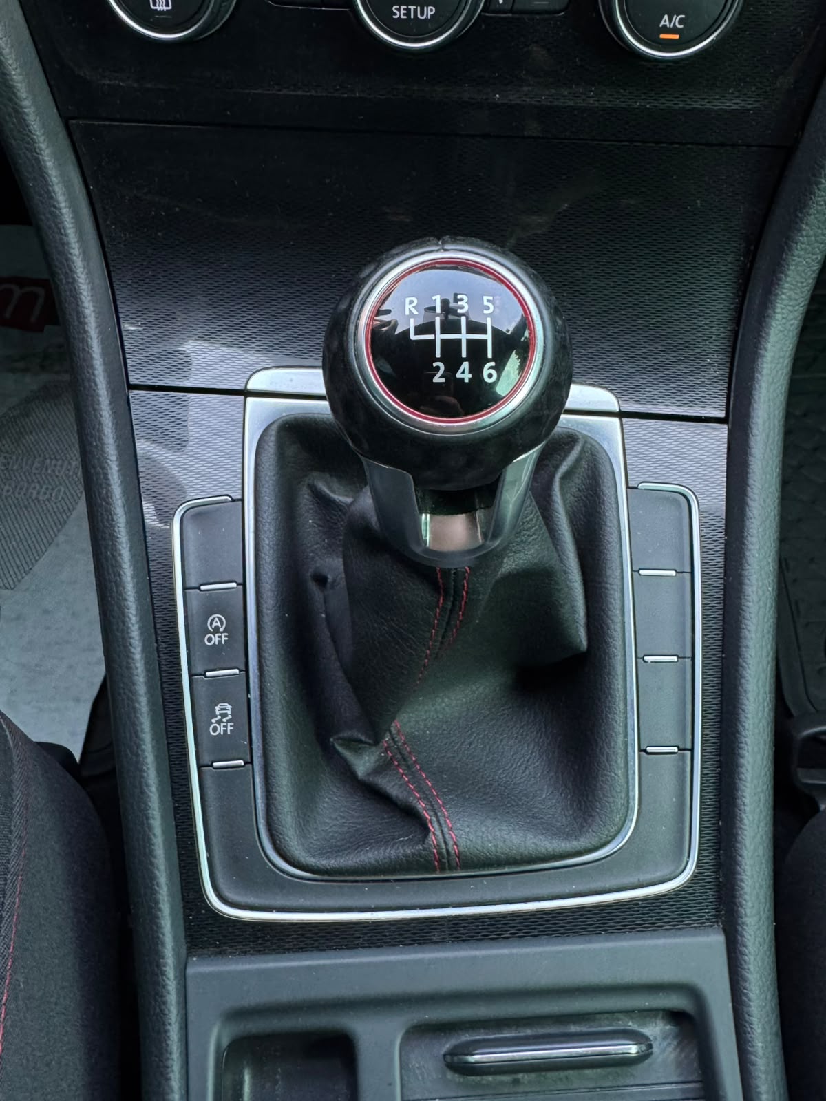Volkswagen GOLF GTI 2.0TSI 220Cv – *SOLO 79.000KM!* – “SCARICO SPORTIVO”