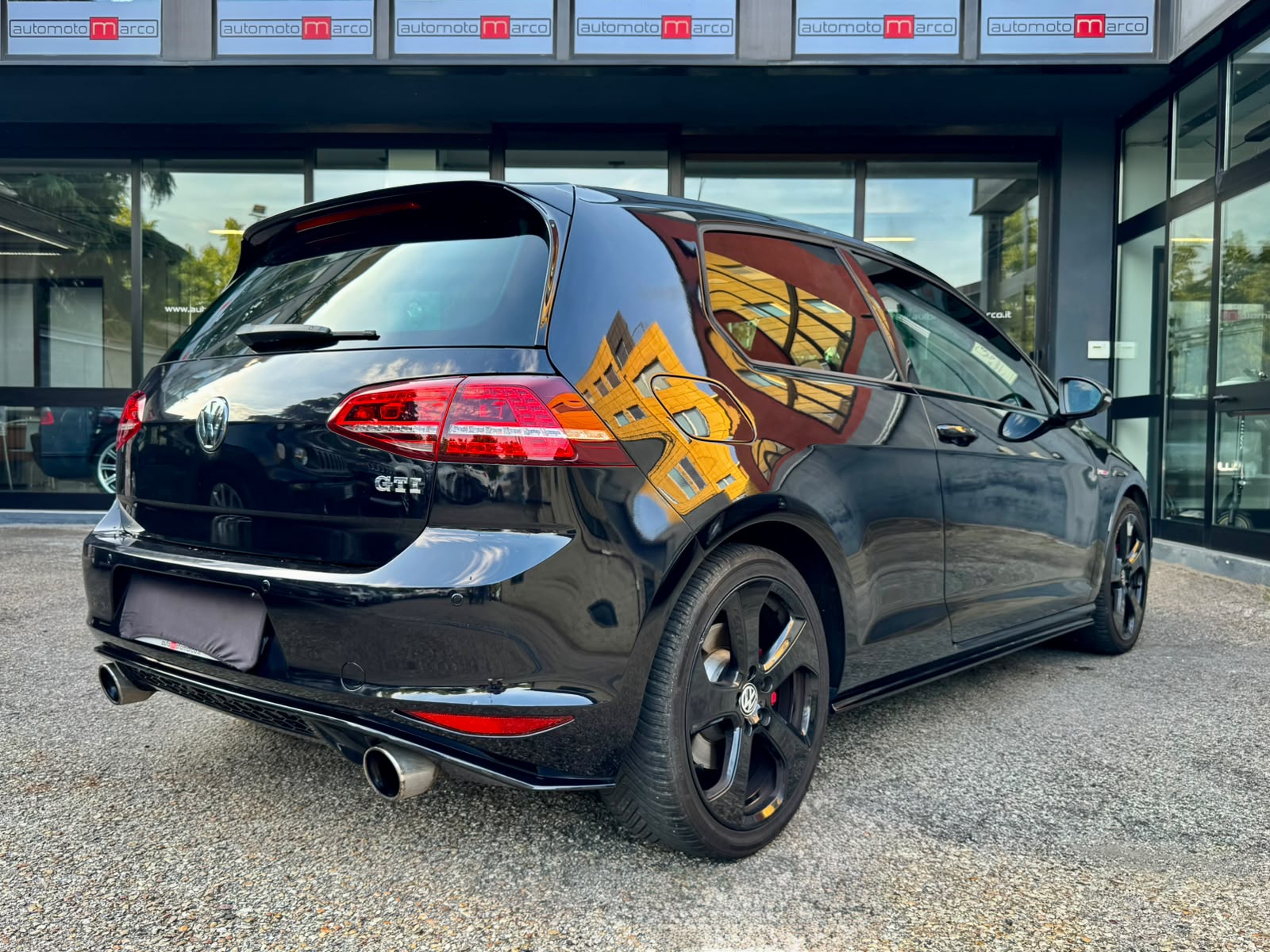 Volkswagen GOLF GTI 2.0TSI 220Cv – *SOLO 79.000KM!* – “SCARICO SPORTIVO”