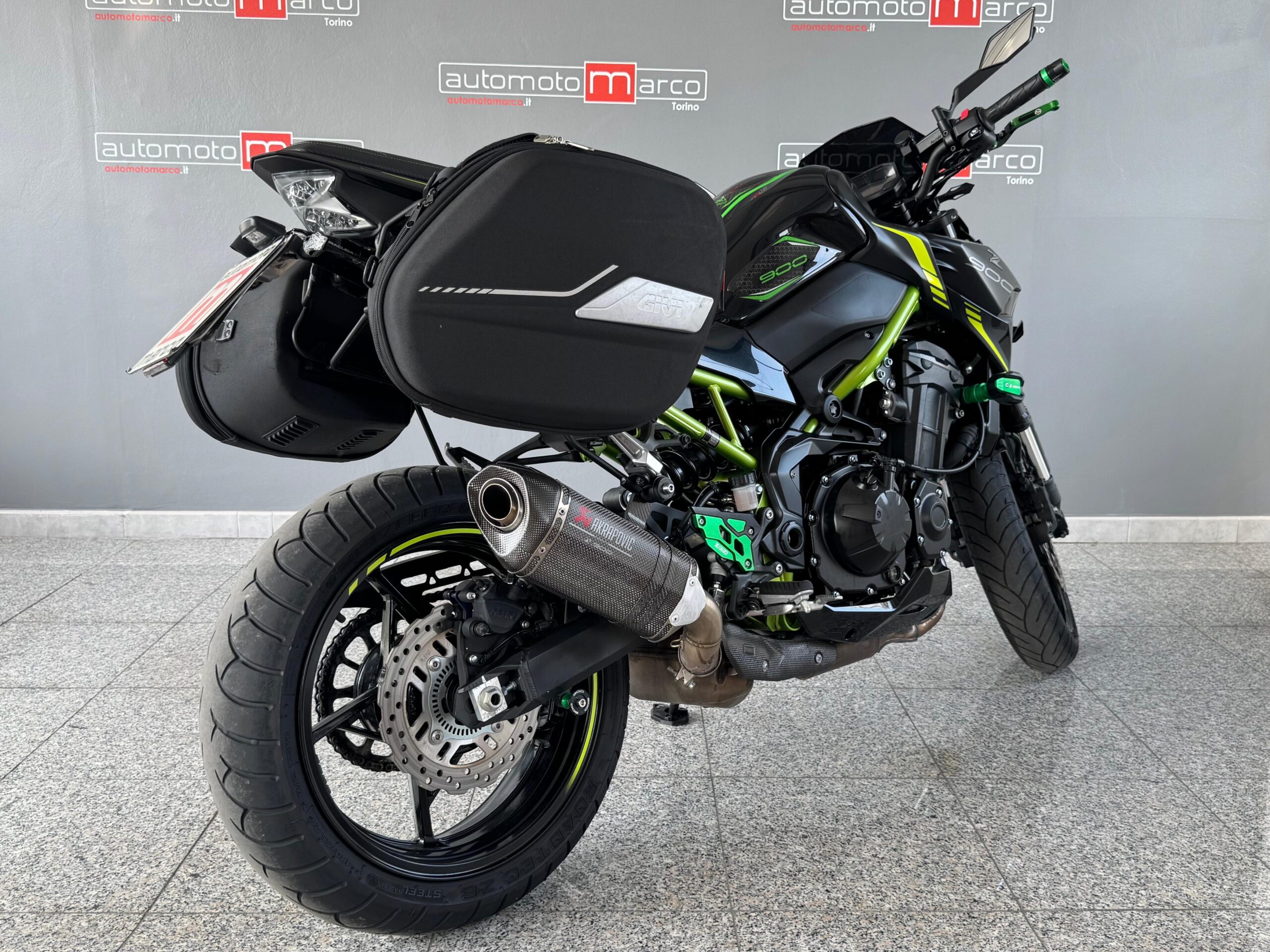 KAWASAKI Z 900 PERFORMANCE *AKRAPOVIC – BAULETTI LATERALI*