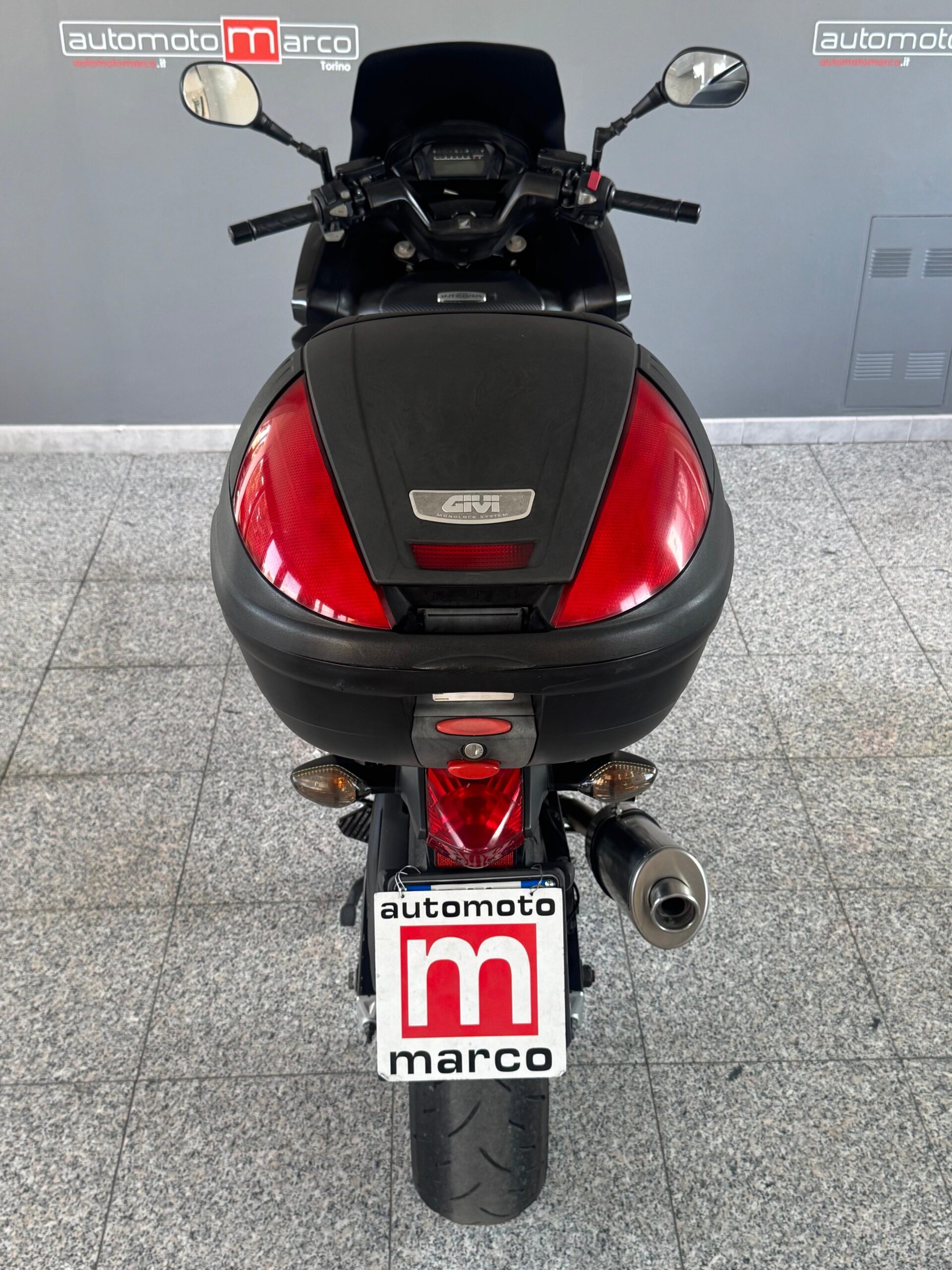 HONDA INTEGRA 700