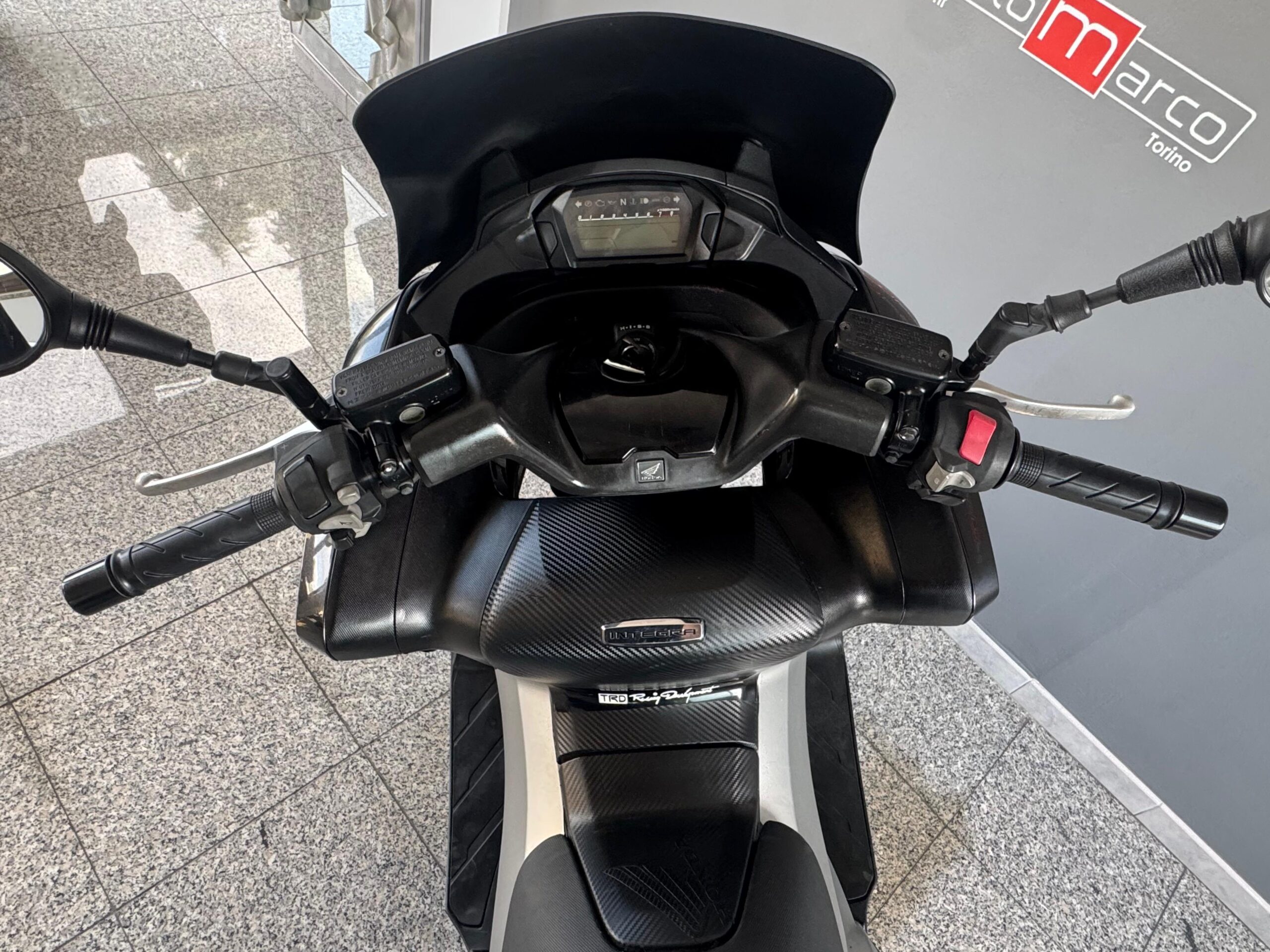 HONDA INTEGRA 700