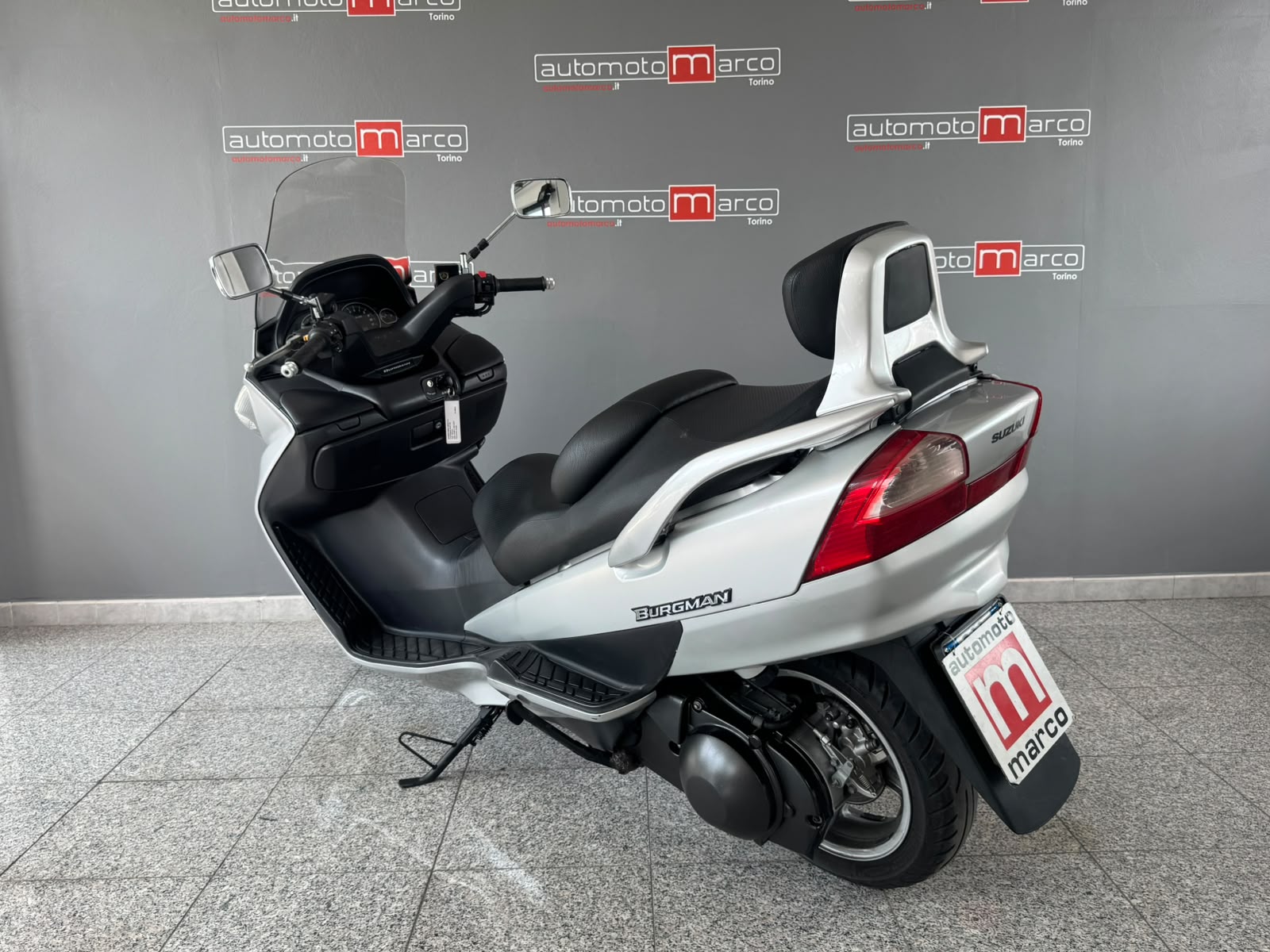 SUZUKI Burgman AN 400 2005