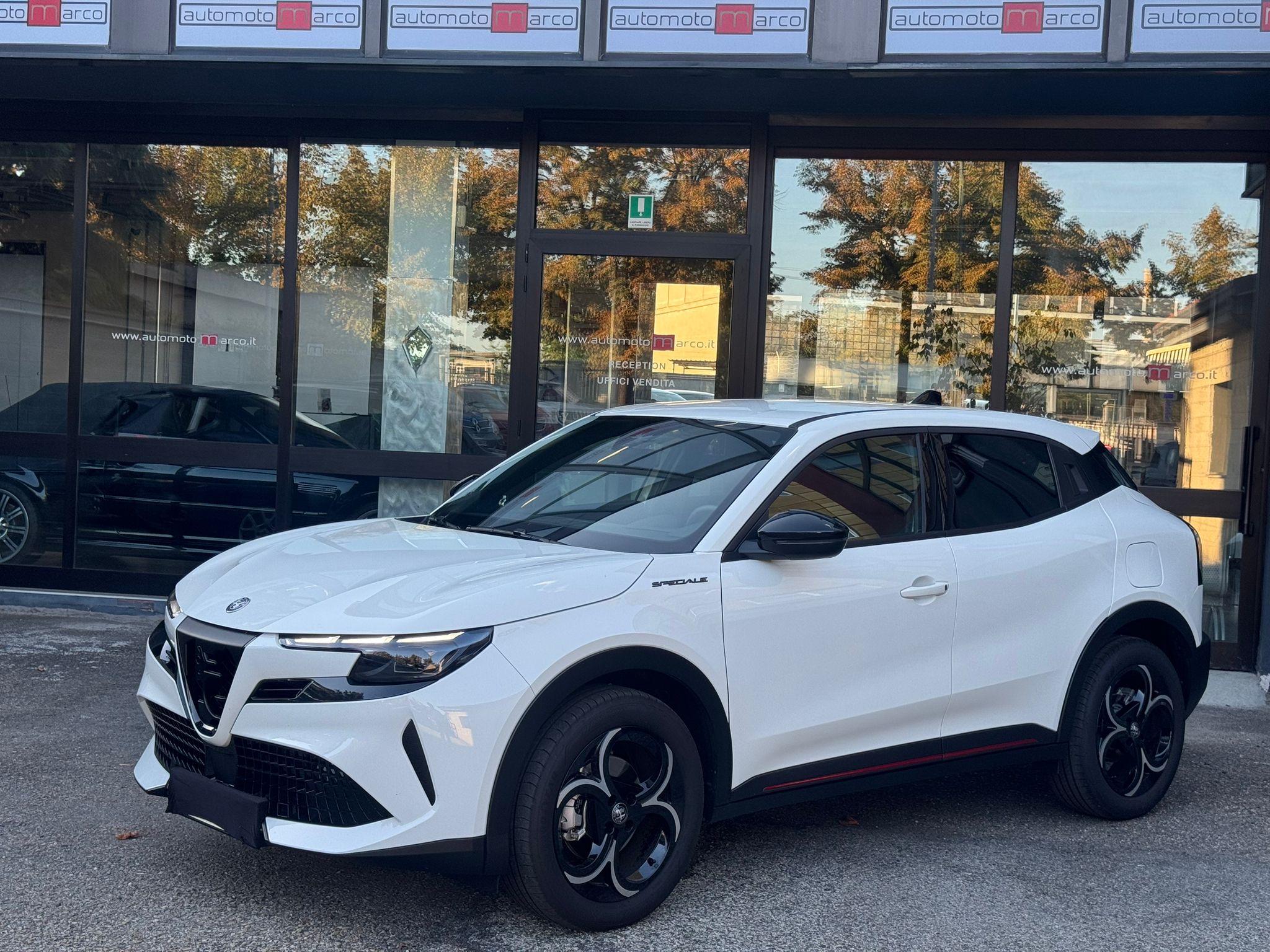 Alfa Romeo  Junior 1.2 ibrida Speciale 145cv edct6 “SOLO 3000 KM””