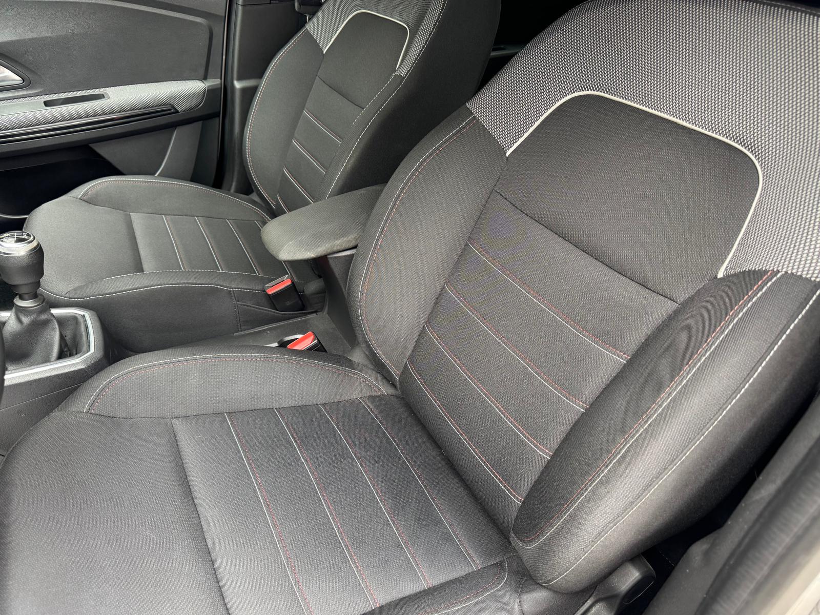 DACIA Jogger 1.0 TCe GPL 100 CV 5 posti Extreme