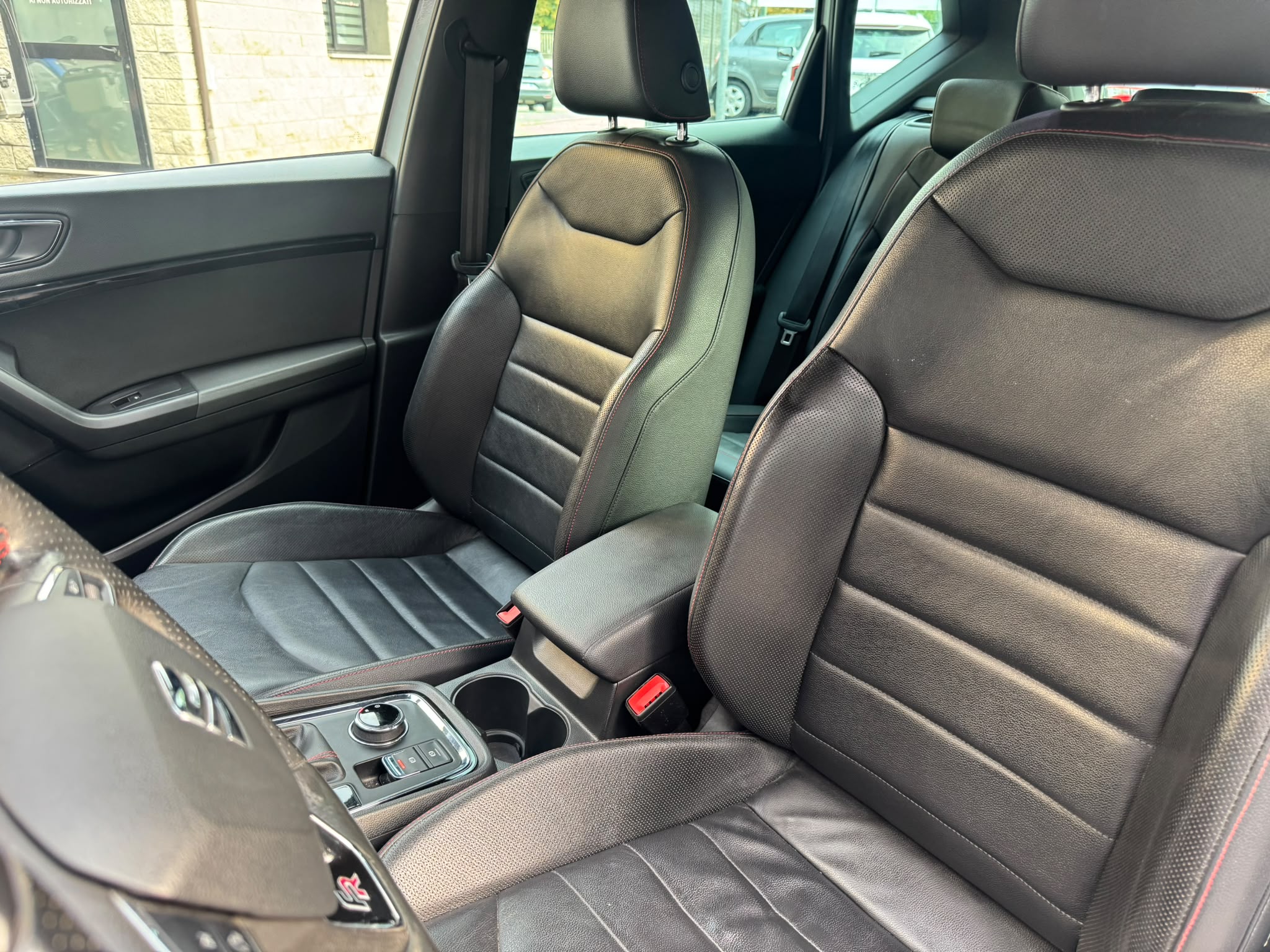 SEAT Ateca 2.0 TDI DSG FR – 06/2019 – 125888 Km – 13900 €