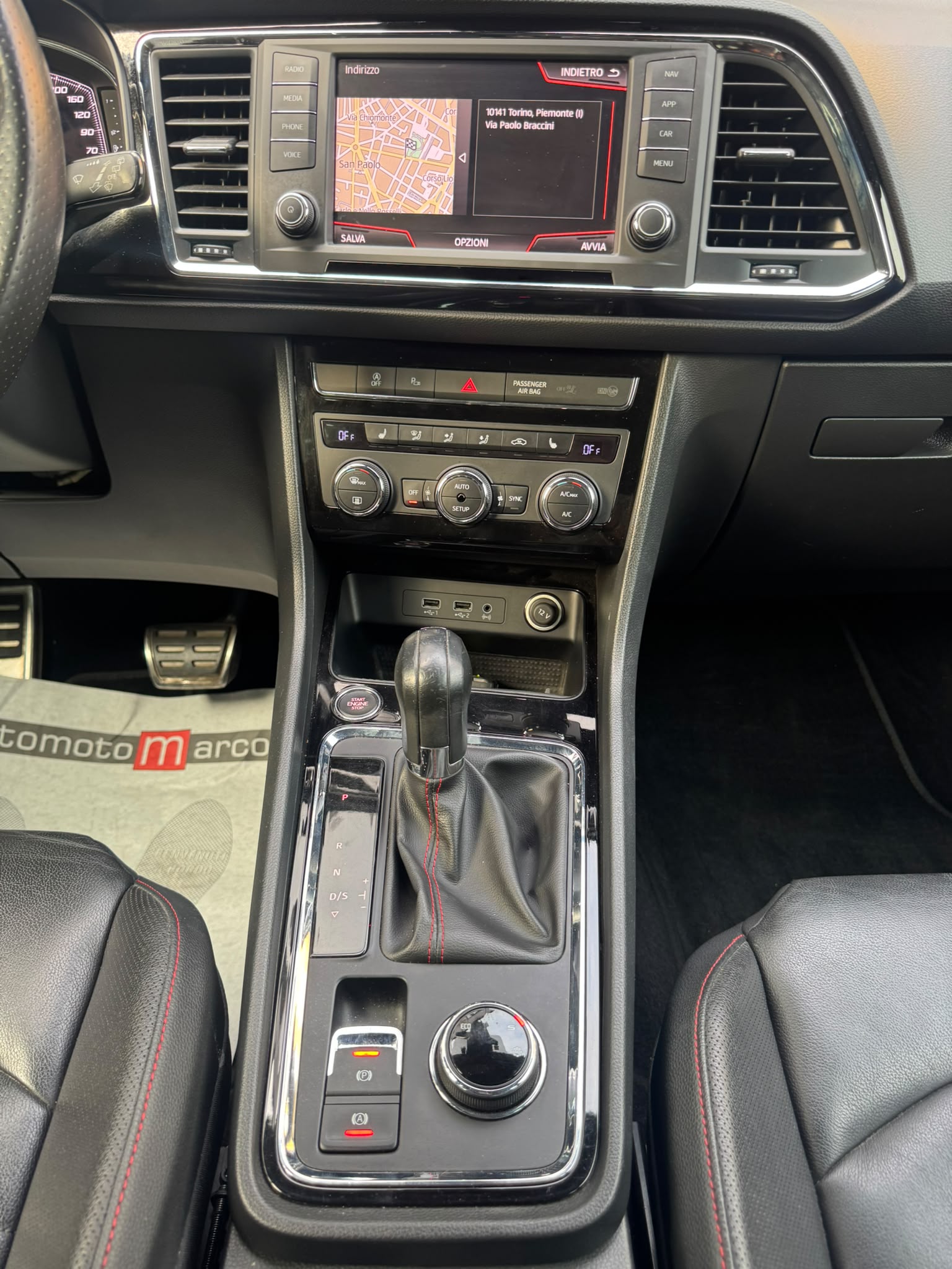 SEAT Ateca 2.0 TDI DSG FR – 06/2019 – 125888 Km – 13900 €