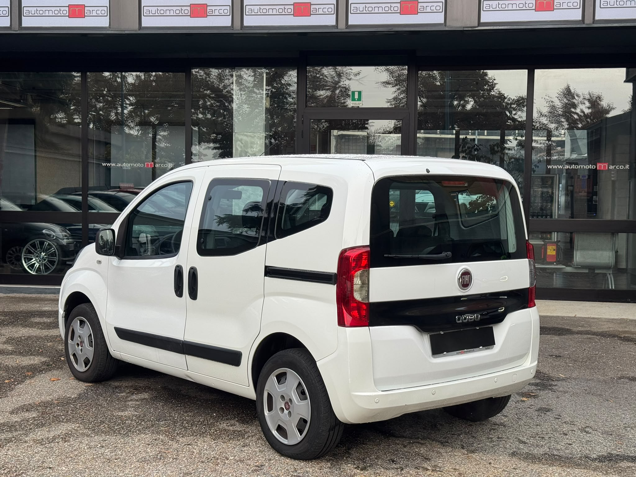 FIAT Qubo 1.4 8V 77 CV Easy – 05/2017 – 79871 Km – 8900 €