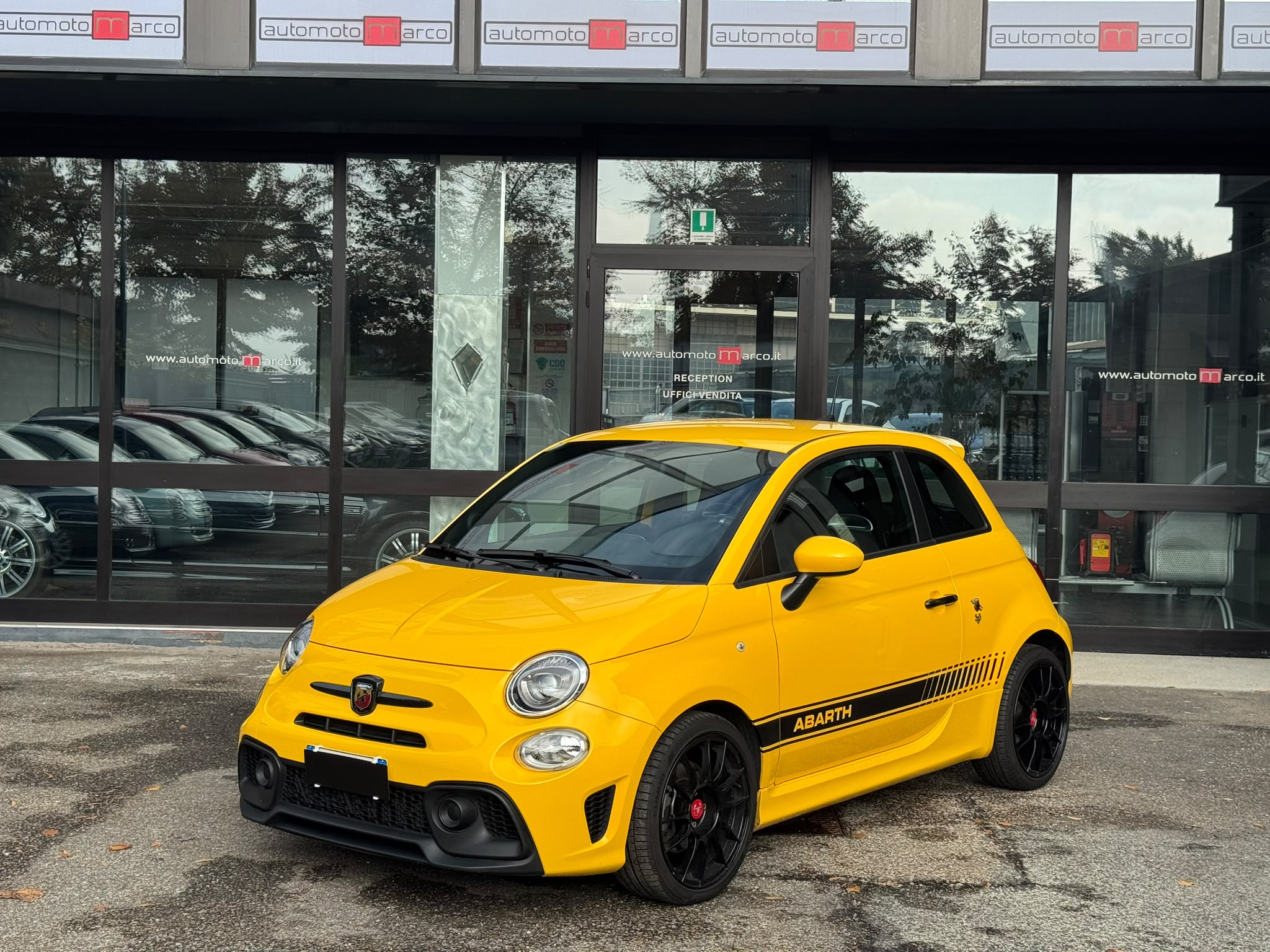 ABARTH 595 1.4 Turbo T-Jet 145 CV – 10/2021 – 29900 Km – 16500 €