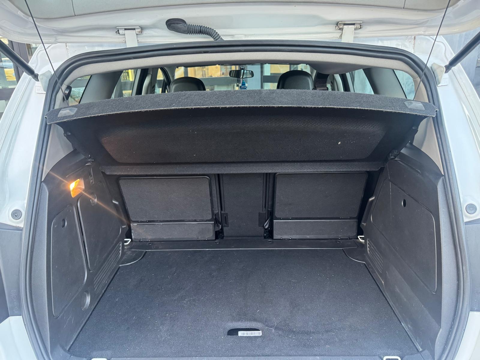 OPEL Meriva 1.4 Turbo 120CV GPL Tech Design Edition – 11/2015 – 157000 Km – 5900 €